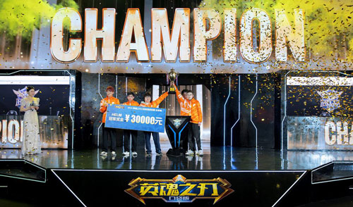 英魂之刃口袋版 八岐大蛇打法攻略